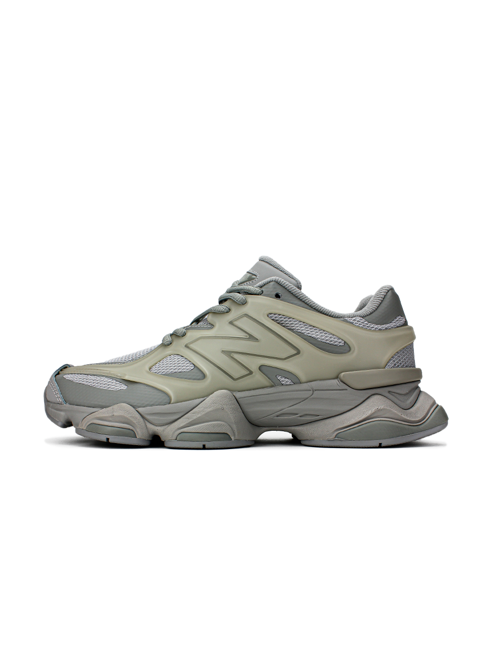 New Balance 9060 x Raincloud / Concrete