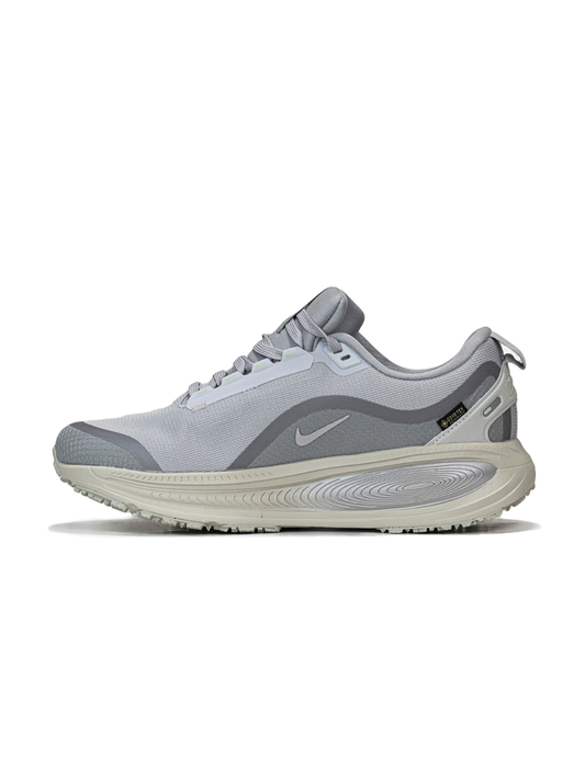 Nike Vomero 18 Gore-Tex White Gray