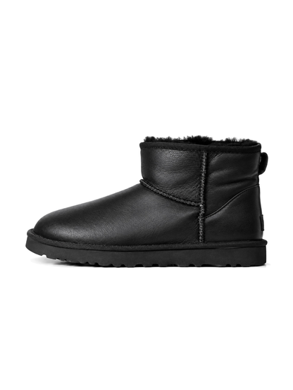 UGG Classic Mini Leather Black