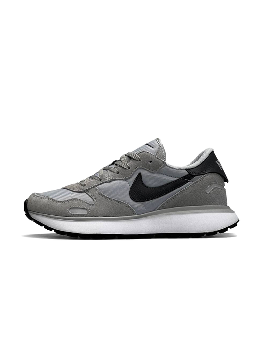 Nike Phoenix Waffle Gray