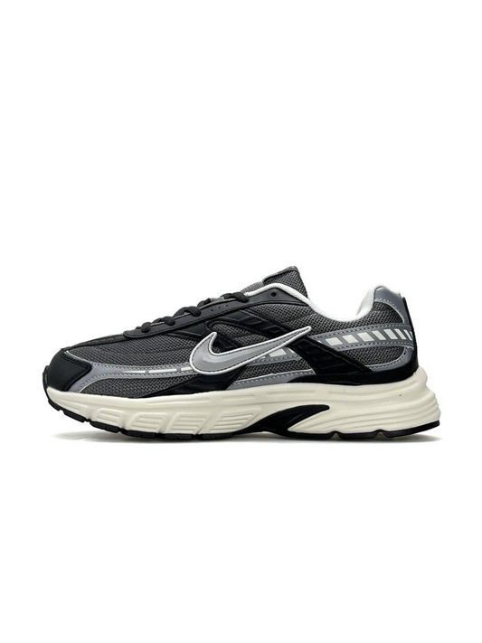 Nike Initiator Grey Beige
