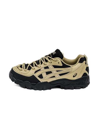 Asics Gel-Pickax Beige Black