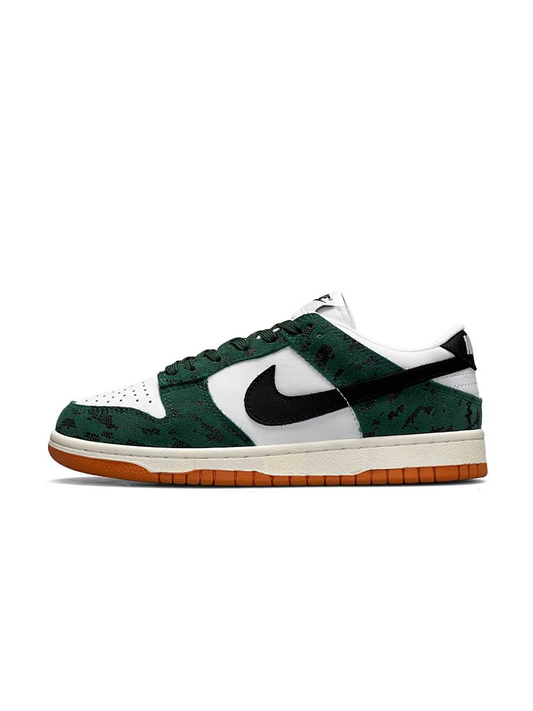 Nike SB Dunk Low Green Snake