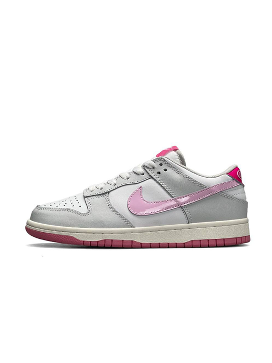 Nike SB Dunk Low 520 Pink Puck