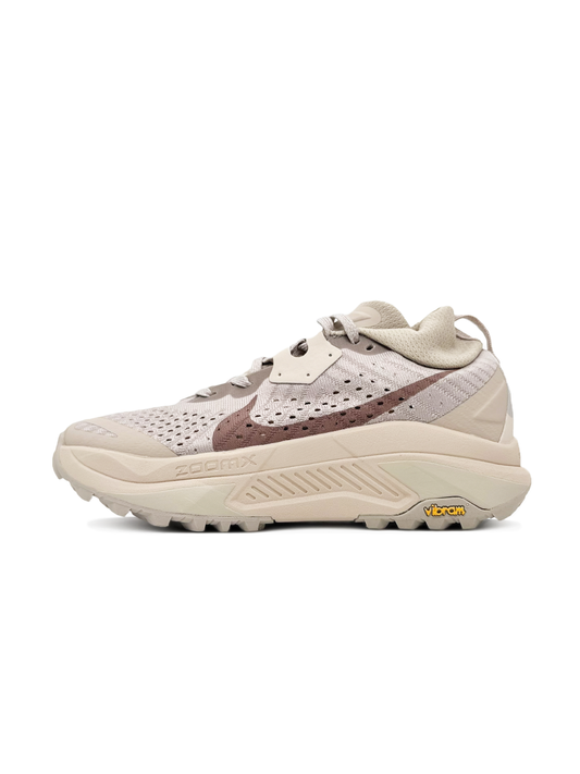 Nike ACG Zegama Trail Beige