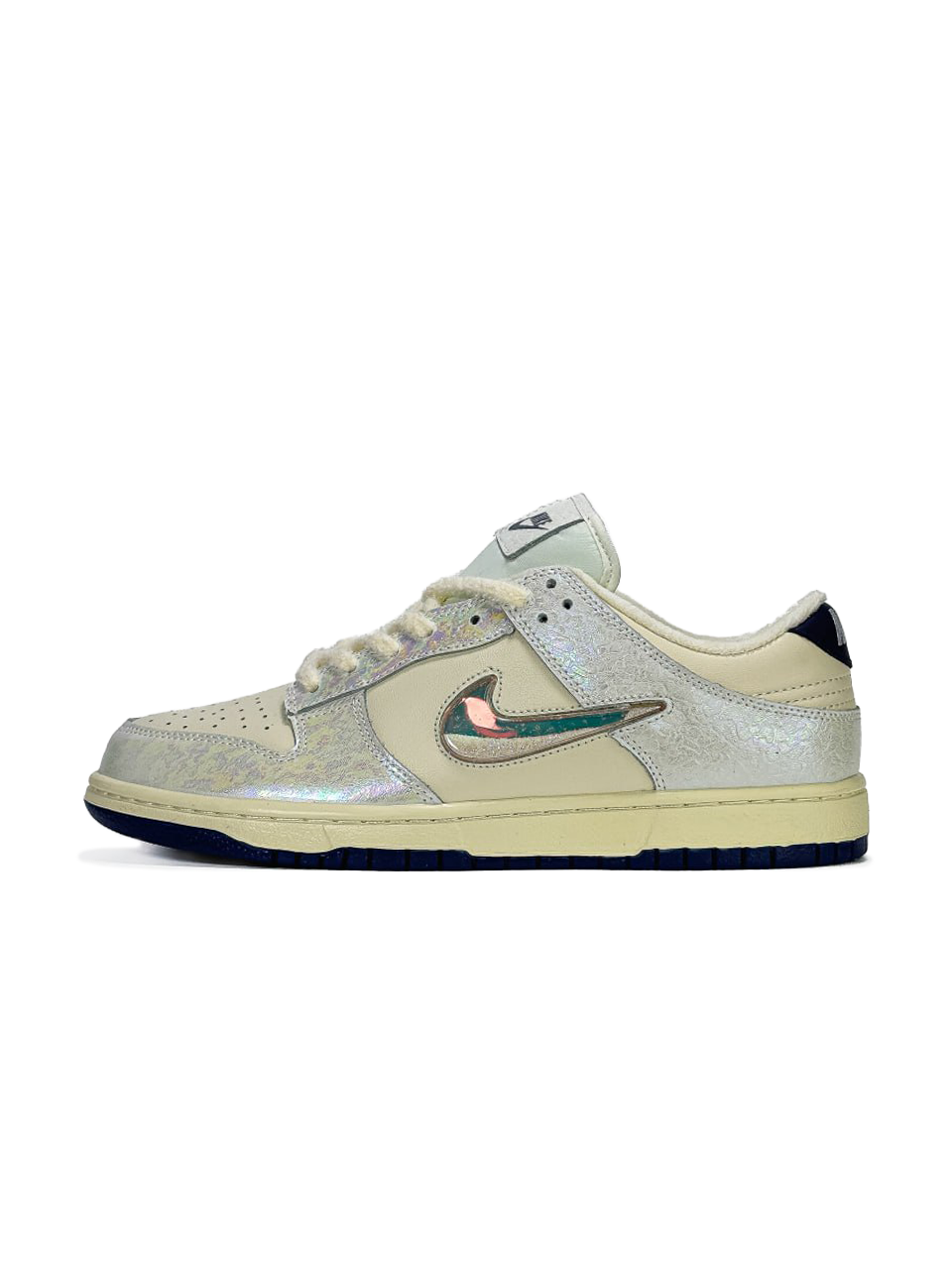 Nike SB Dunk Low Soft Pearl