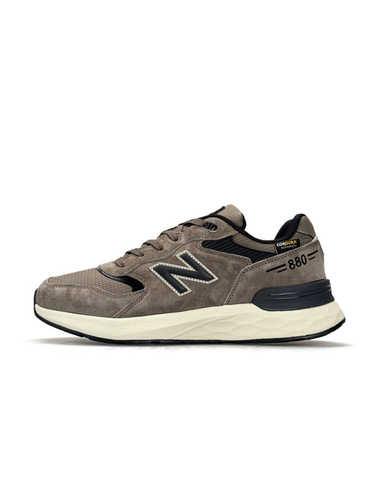 New Balance 880 GTX Gore-Tex Taupe Black