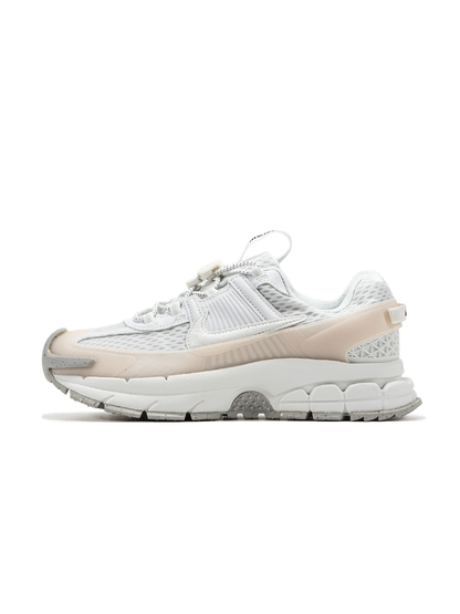 Nike Air Zoom Vomero Roam White Cream