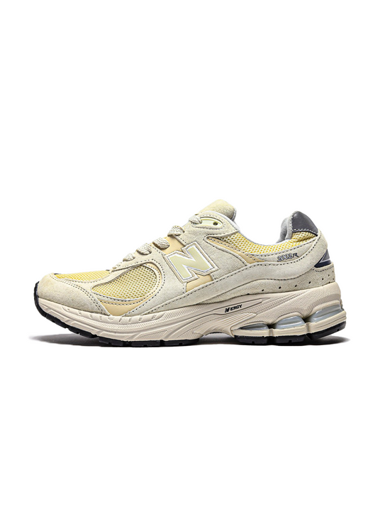 New Balance 2002R Light Bone Aluminium