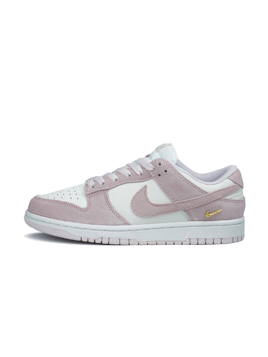 Nike SB Dunk Low Sail Pearl Pink