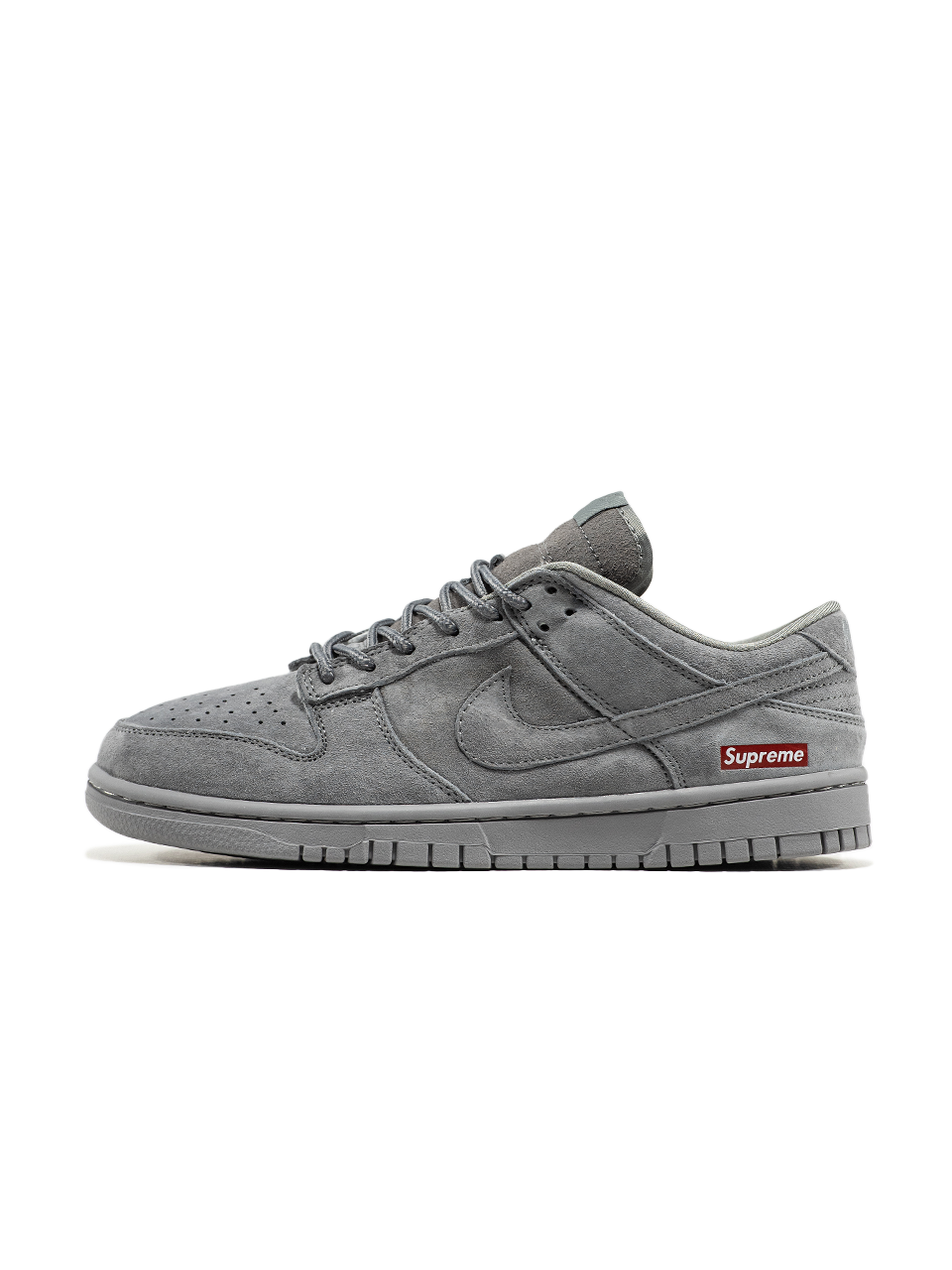 Nike SB Dunk Low x Supreme Grey