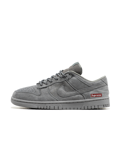 Nike SB Dunk Low x Supreme Grey