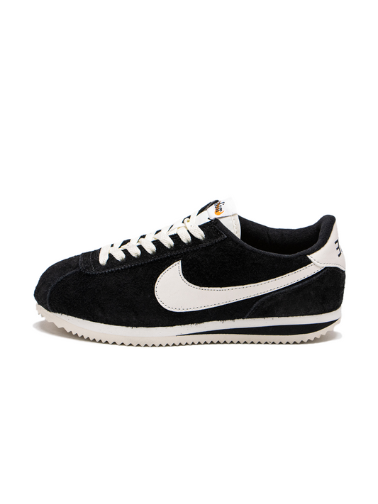 Nike Cortez Black White