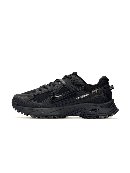 Nike Terra Cordura All Black