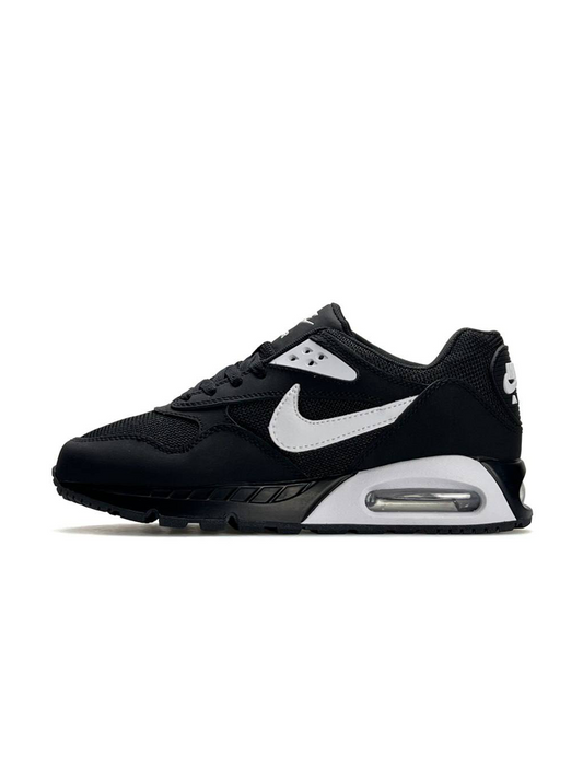 Nike Air Max IVO Black White