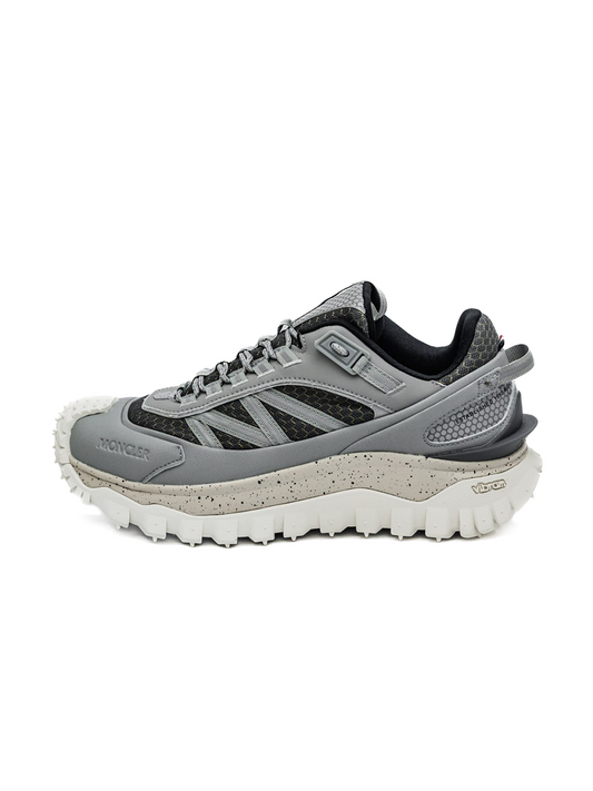 Moncler Equipements Trailgrip Grey