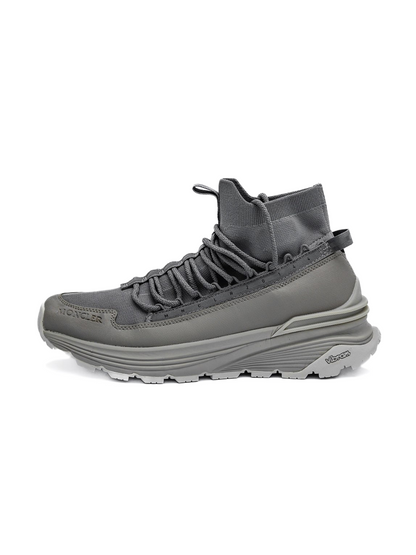 Moncler Monte Runner Grey