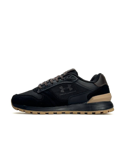 Under Armour Essential Runner Black Brown