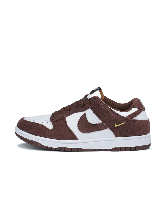 Nike SB Dunk Low Sail Dark Brown