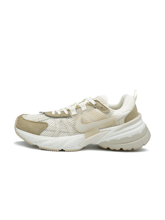 Nike V2K Run Sand Beige