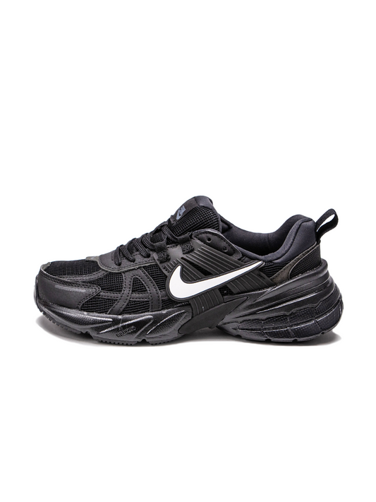 Nike V2K Runtekk Black White Logo