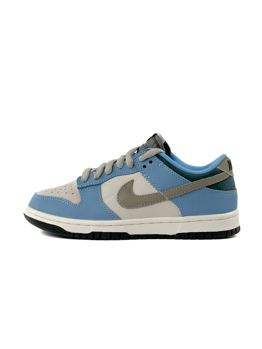 Nike SB Dunk x Otomo Katsuhiro Old Blue