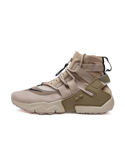 Nike Huarache Gripp Zip Beige