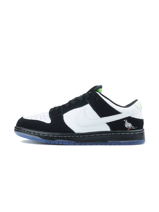Nike SB Dunk Staple Panda Pigeon