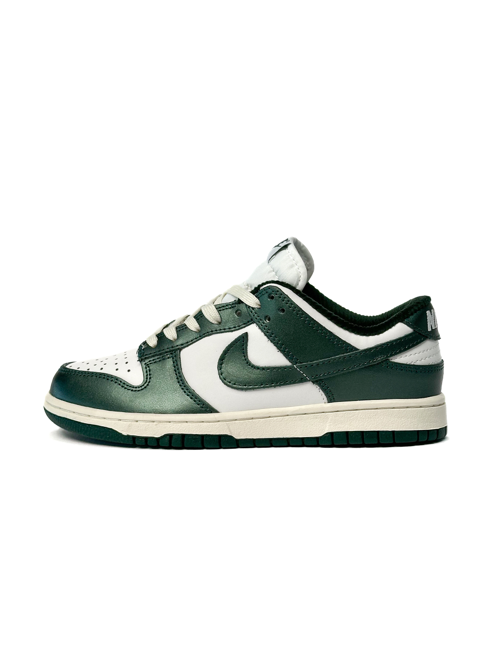 Nike SB Dunk Vintage Chameleon Green