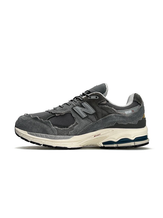 New Balance 2002R Gore-Tex Grey