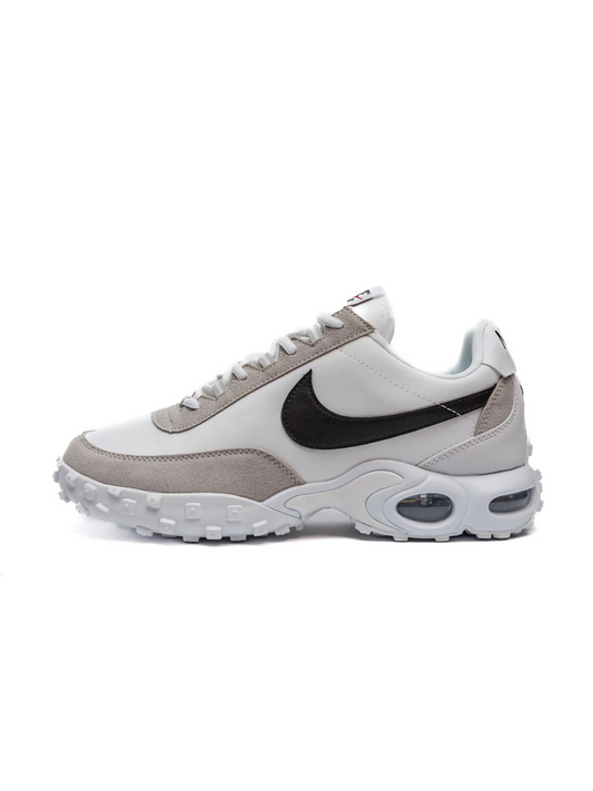 Nike Air Max Waffle SP Action