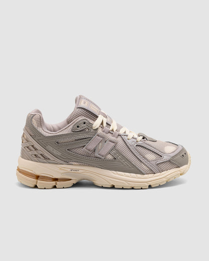 New Balance 1906R Moonrock Grey