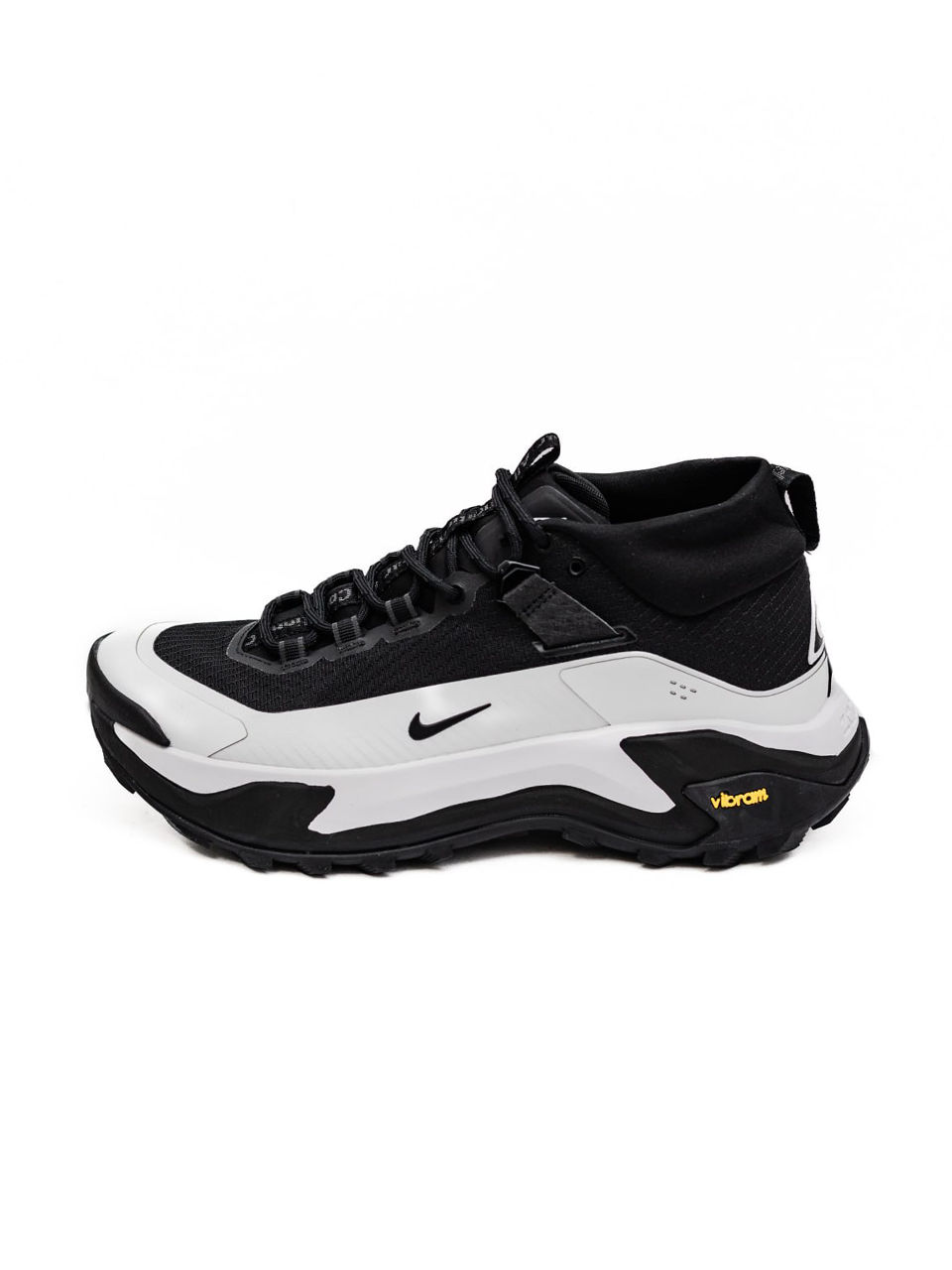 Nike ACG Zegama Hike Black White