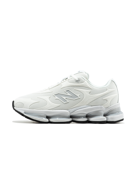 New Balance 2000 White