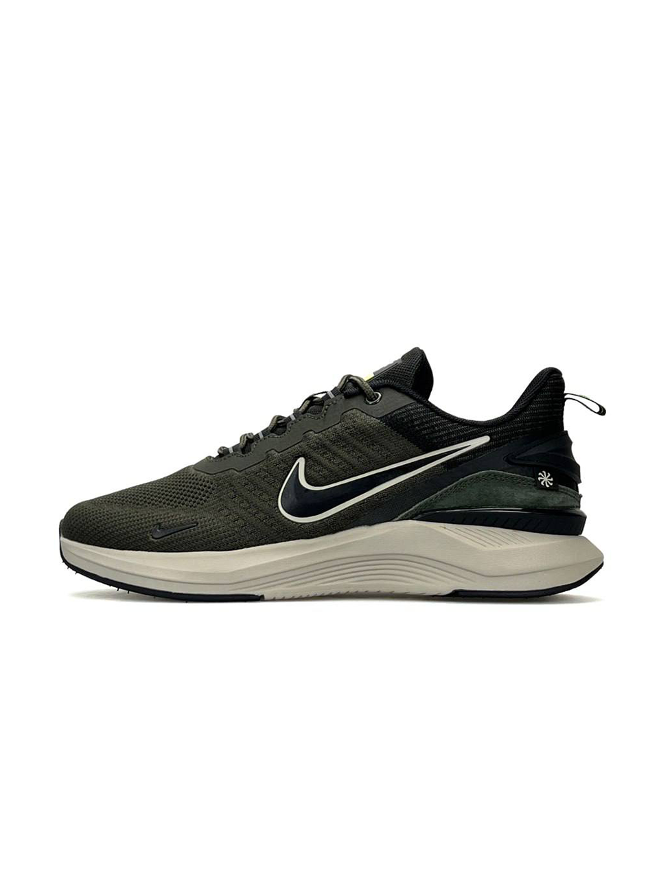 Nike Air Zoom Winflo Khaki Beige