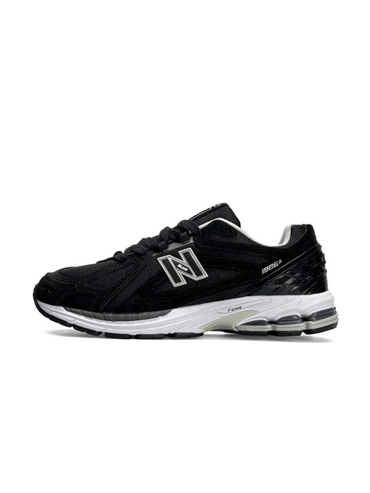 New Balance 1906R Black White III