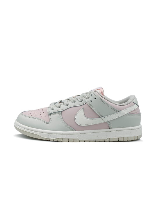 Nike SB Dunk Low Grey Pink
