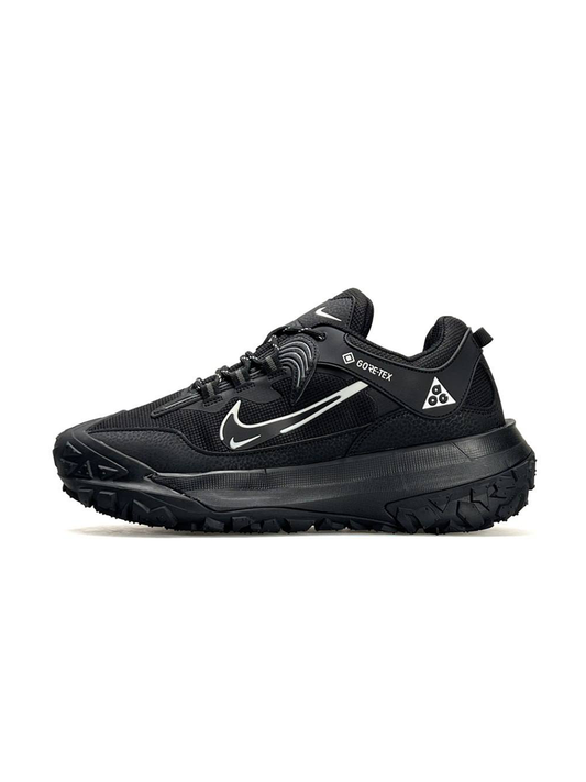 Nike ACG Mountain Fly 2 Gore-Tex Black White