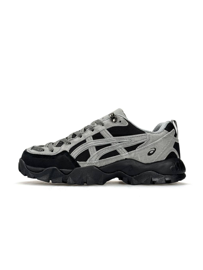 Asics Gel-Pickax GTX Gore-Tex Pale Grey Black