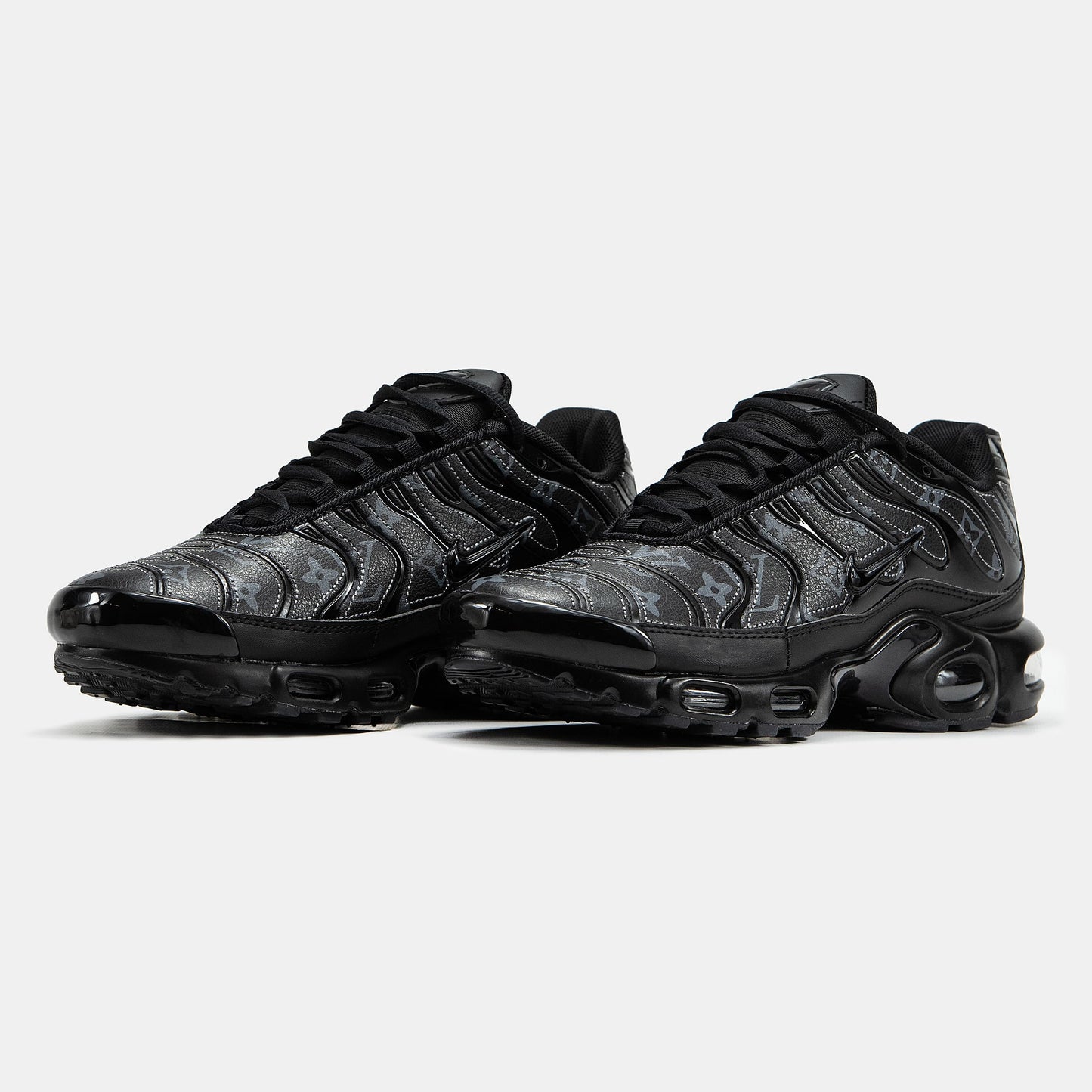 Nike Air Max Tn x Louis Vuitton Black