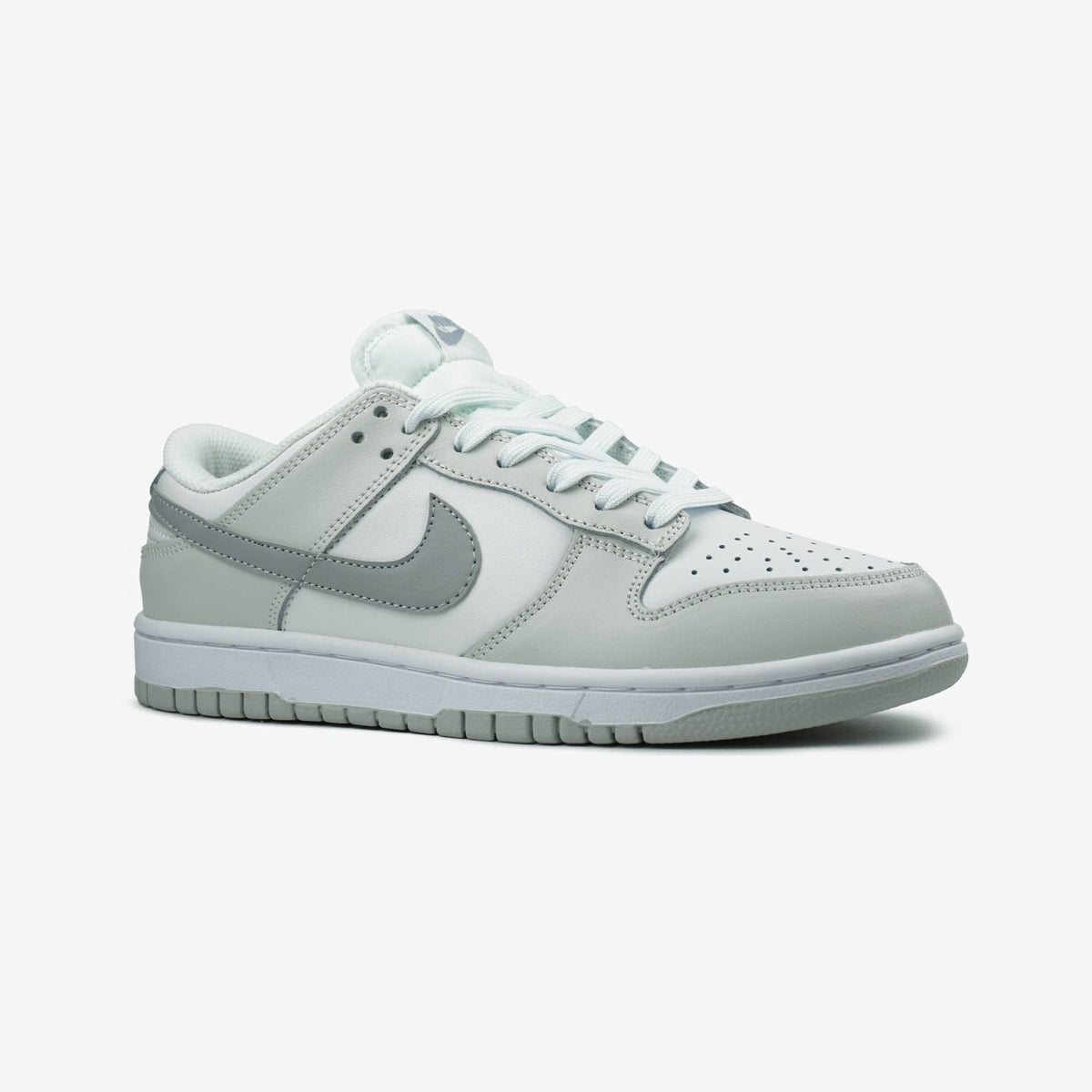 Nike SB Dunk Low White Grey