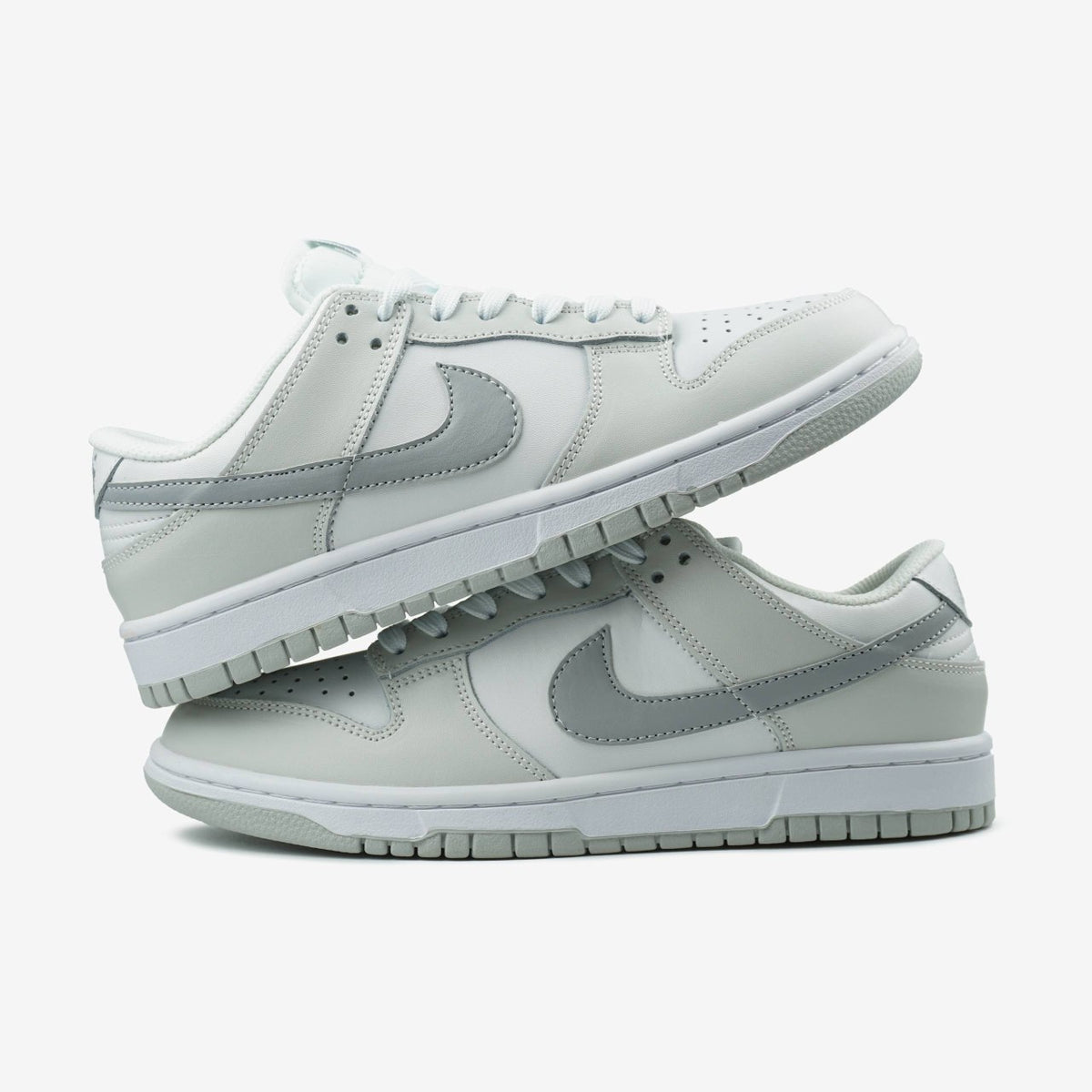 Nike SB Dunk Low White Grey