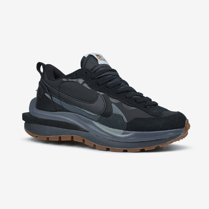 Nike x Sacai VaporWaffle Black Gum