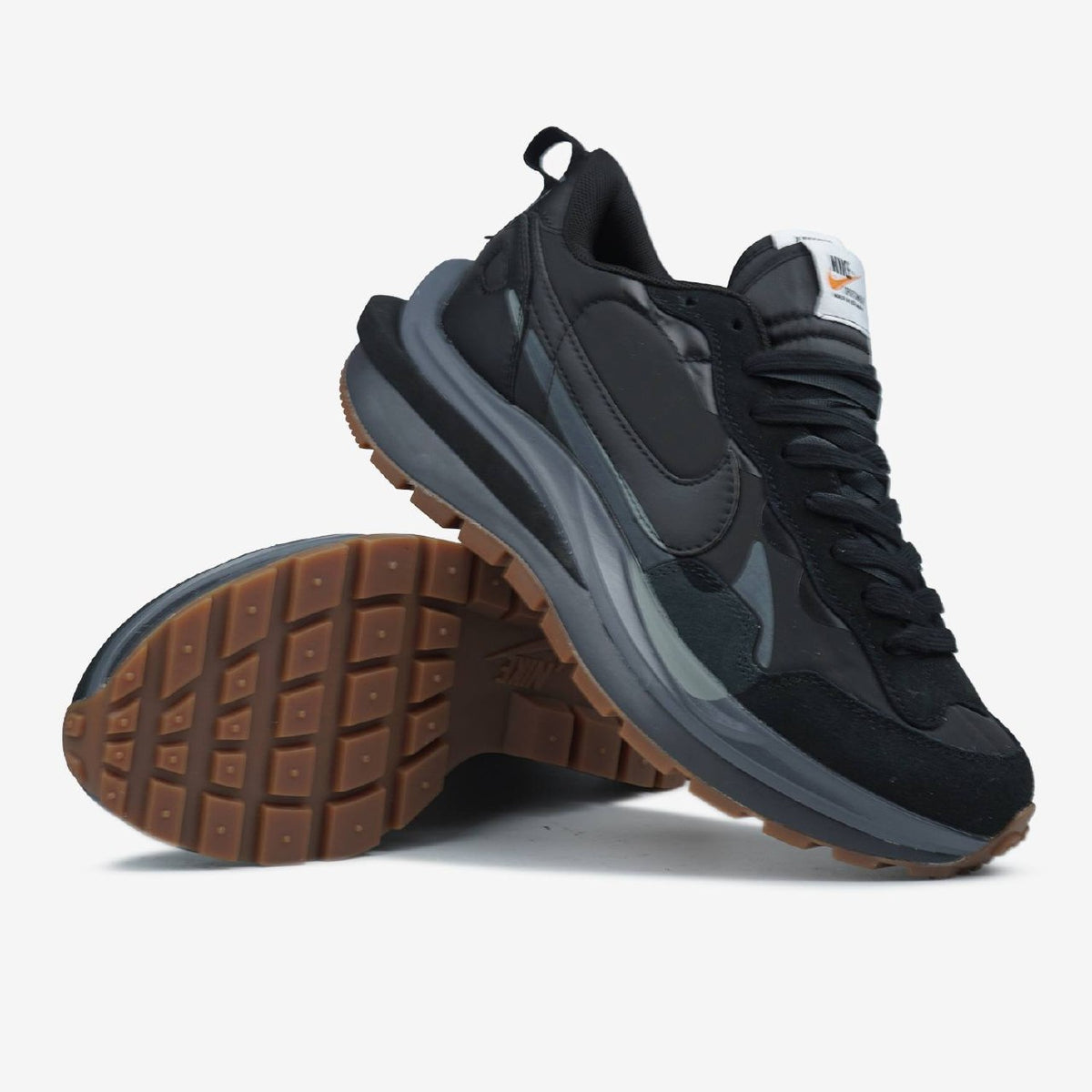Nike x Sacai VaporWaffle Black Gum