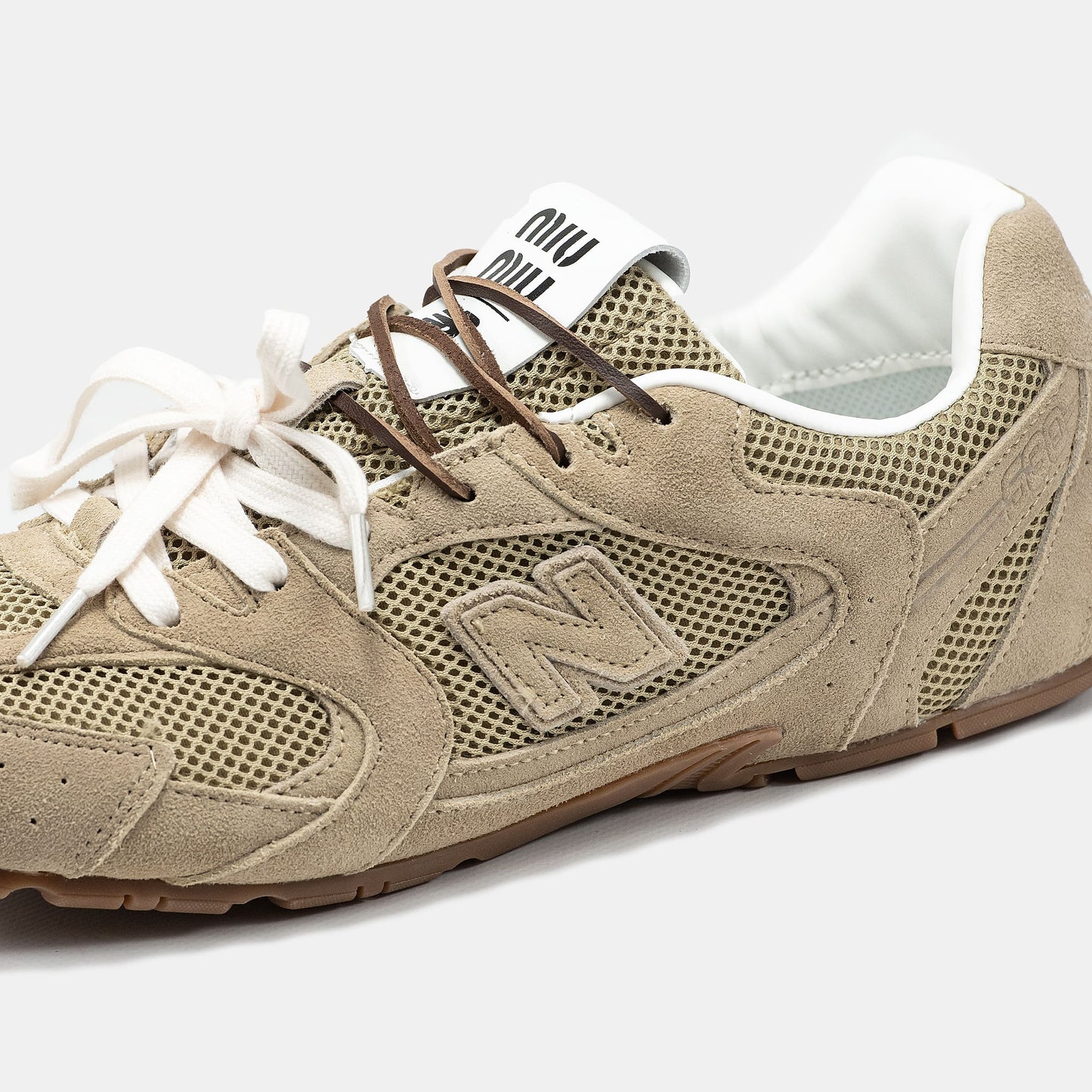 New Balance 530 x MIU MIU Beige
