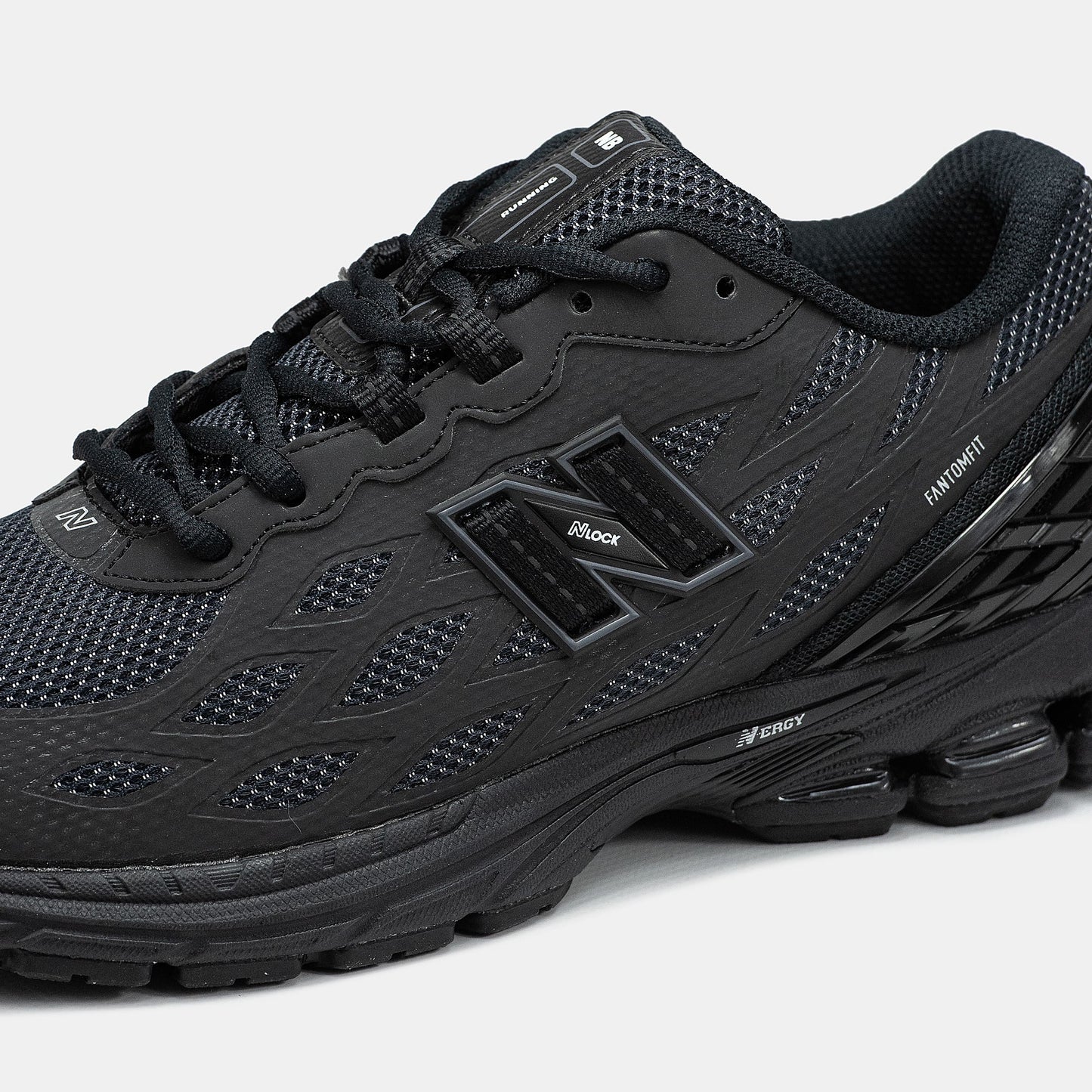 New Balance 1906R Fantomfit Black