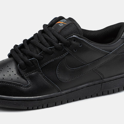 Nike SB Dunk Low All Black Leather