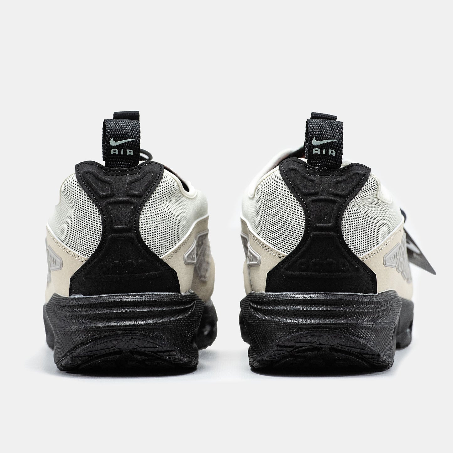Nike Air Max SNDR Grey Beige