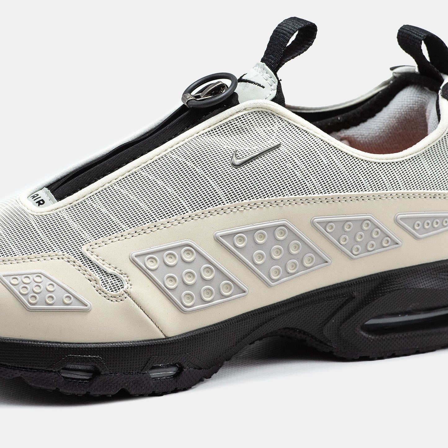 Nike Air Max SNDR Grey Beige