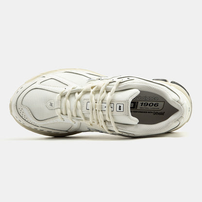 New Balance 1906R Cream